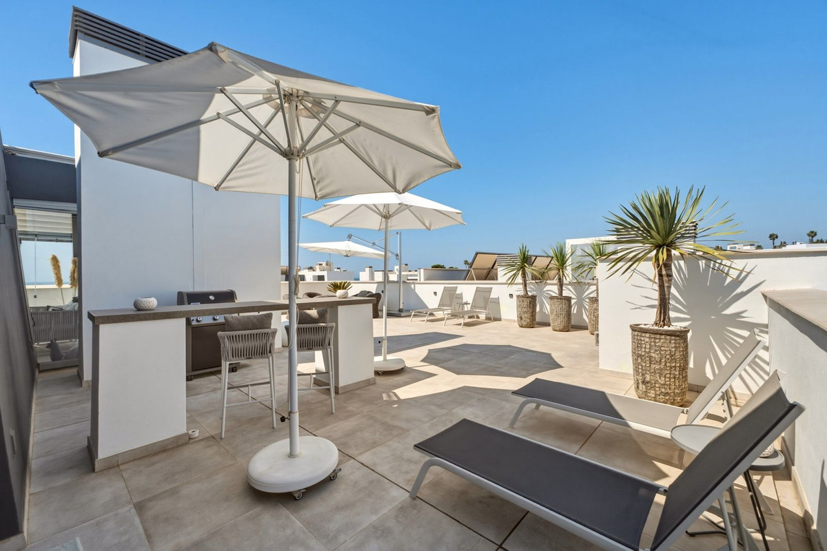 Penthouse te koop in Selwo | 4 slaapkamers H5438560