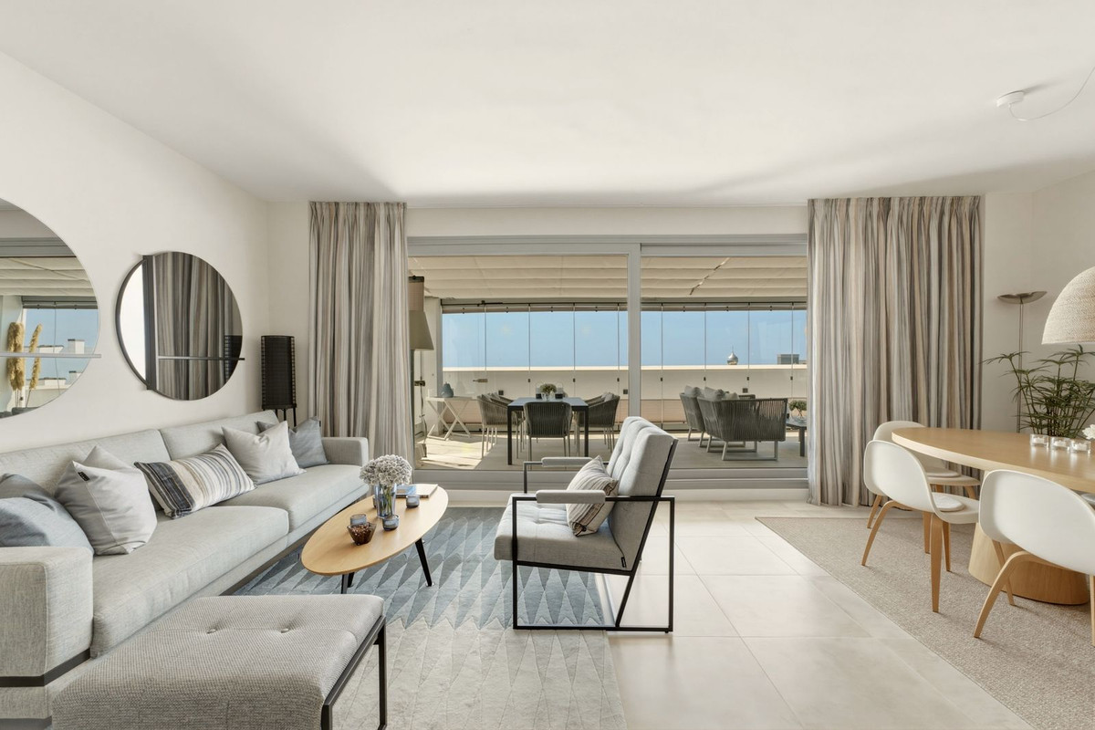 Penthouse te koop in Selwo | 4 slaapkamers H5438560