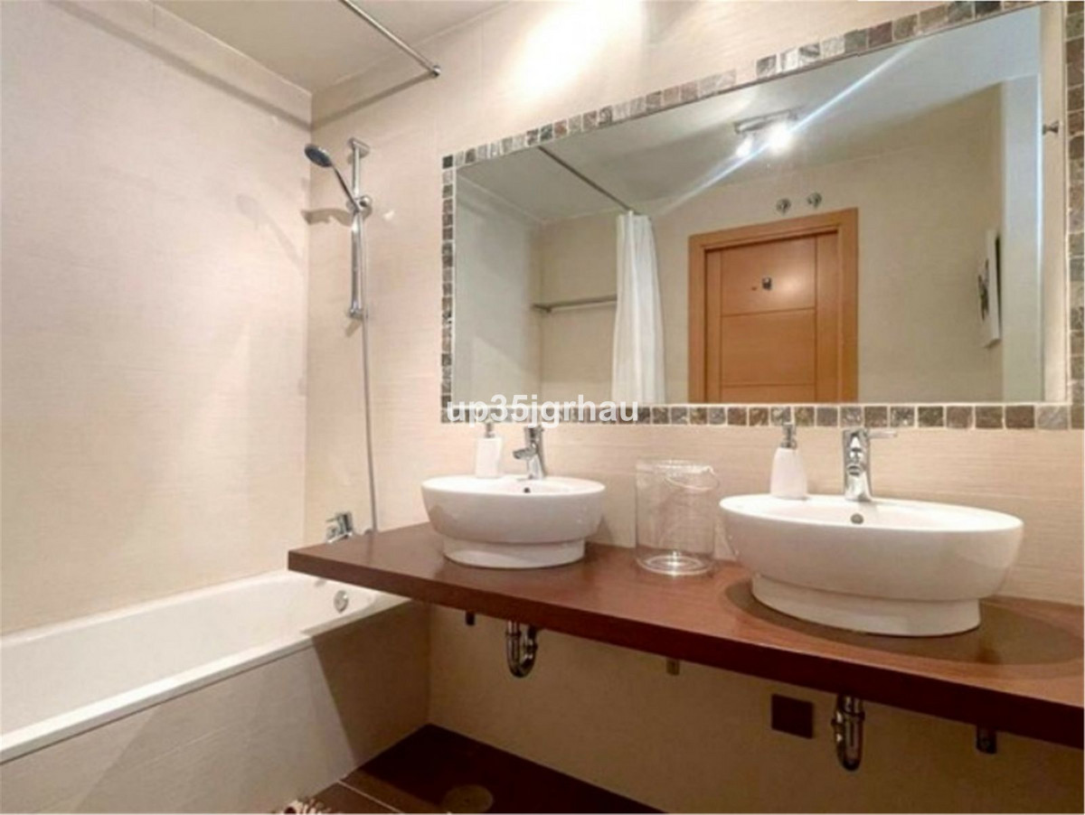 Penthouse te koop in Selwo | 2 slaapkamers H5444311