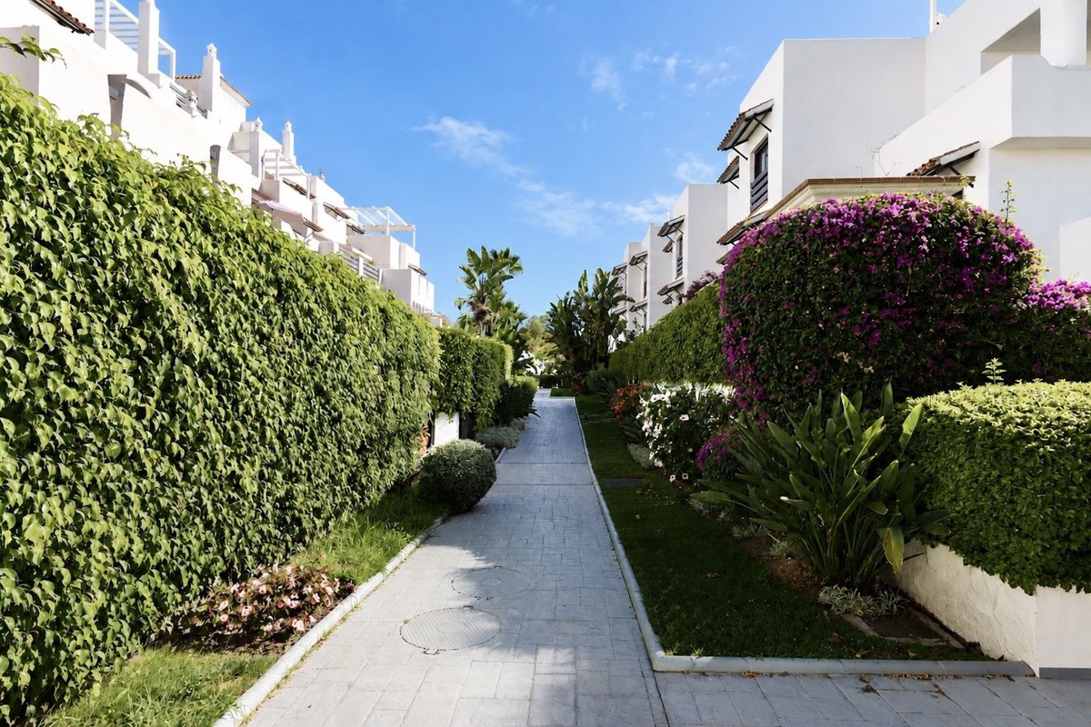 Property main view 40