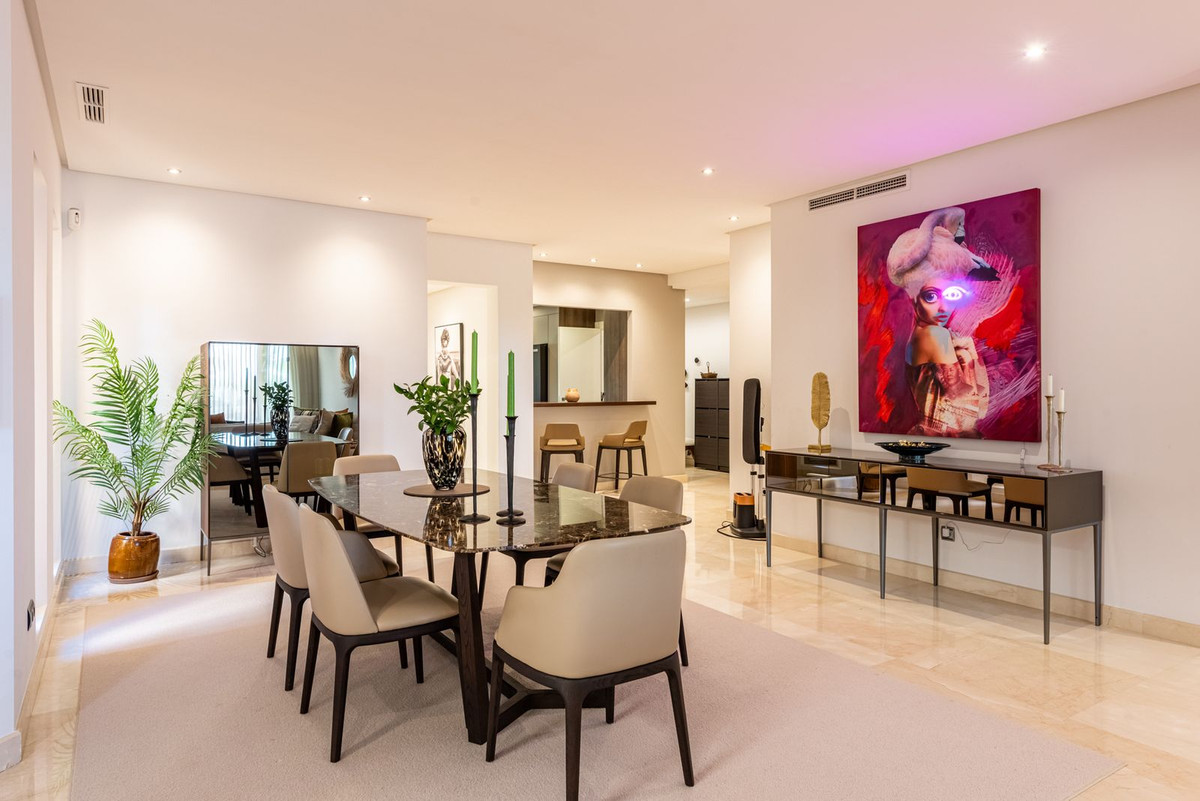 Tussenverdieping Appartement in Sierra Blanca-10