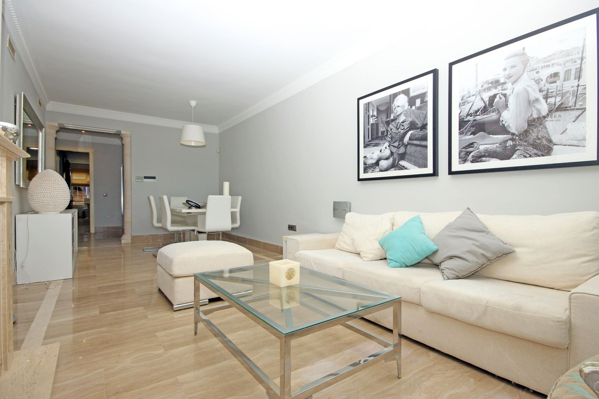 Tussenverdieping Appartement in Sierra Blanca-4