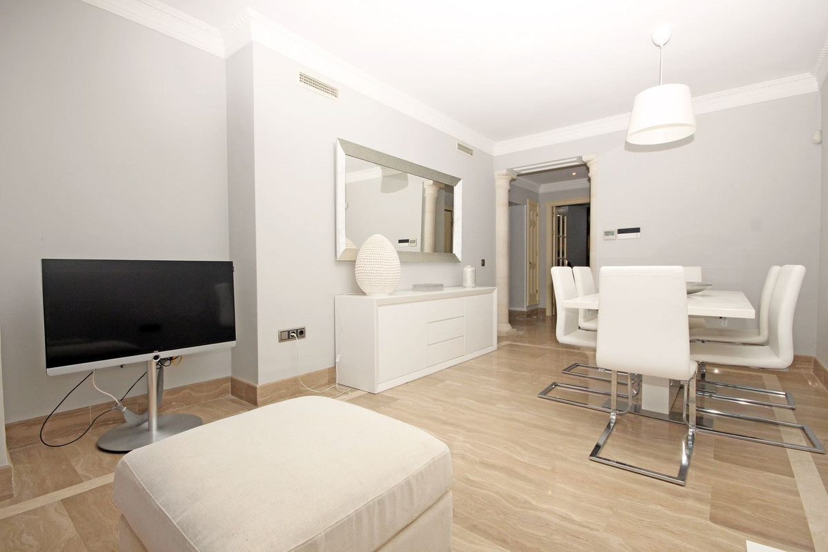 Tussenverdieping Appartement in Sierra Blanca-8