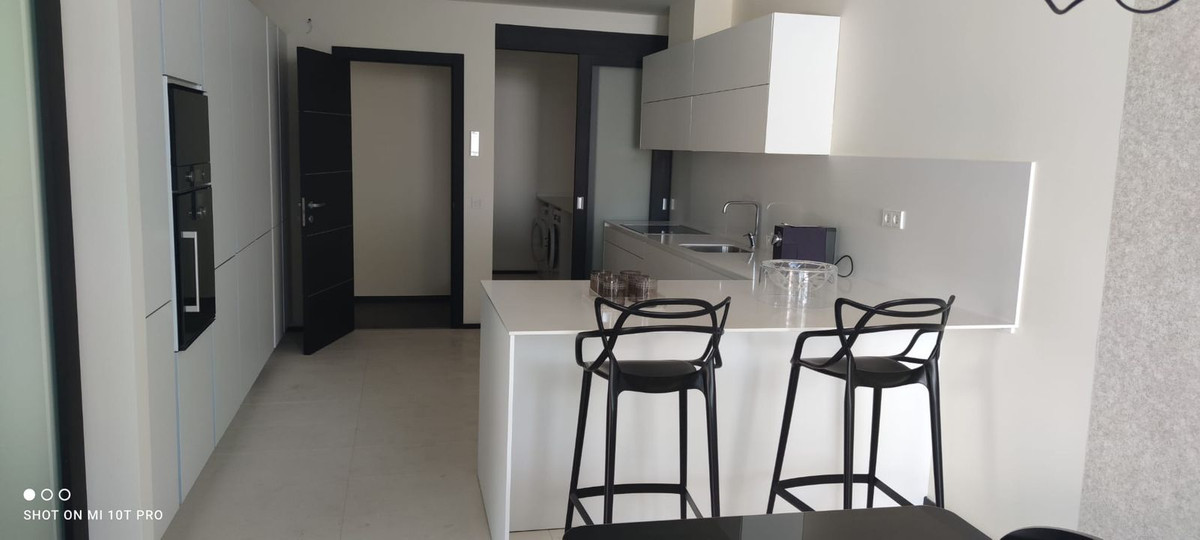 Huis te koop in Sierra Blanca | 3 slaapkamers H5118193