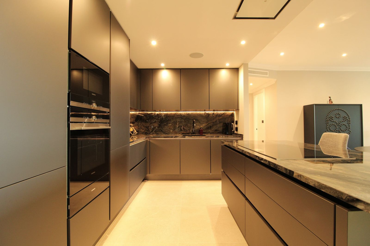 Appartement te koop in Sierra Blanca | 3 slaapkamers H5130766