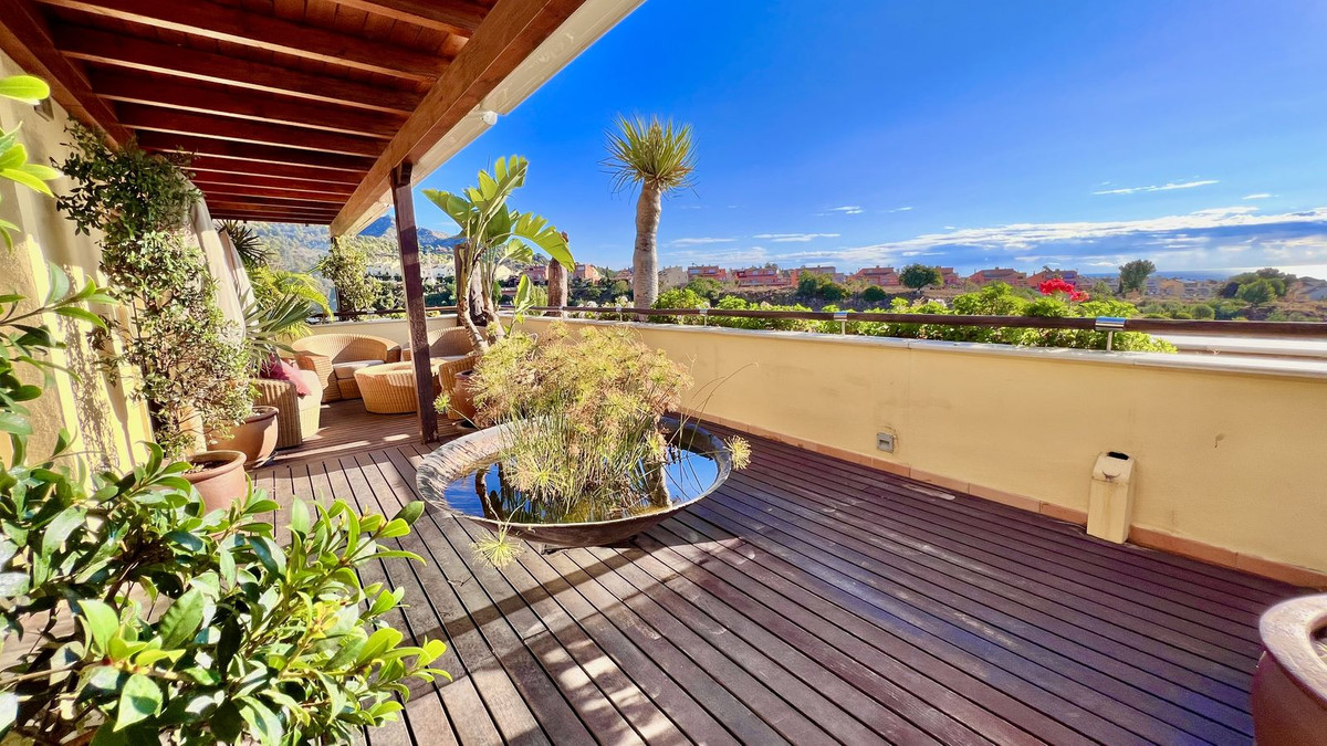 Appartement te koop in Sierra Blanca | 3 slaapkamers H5143915