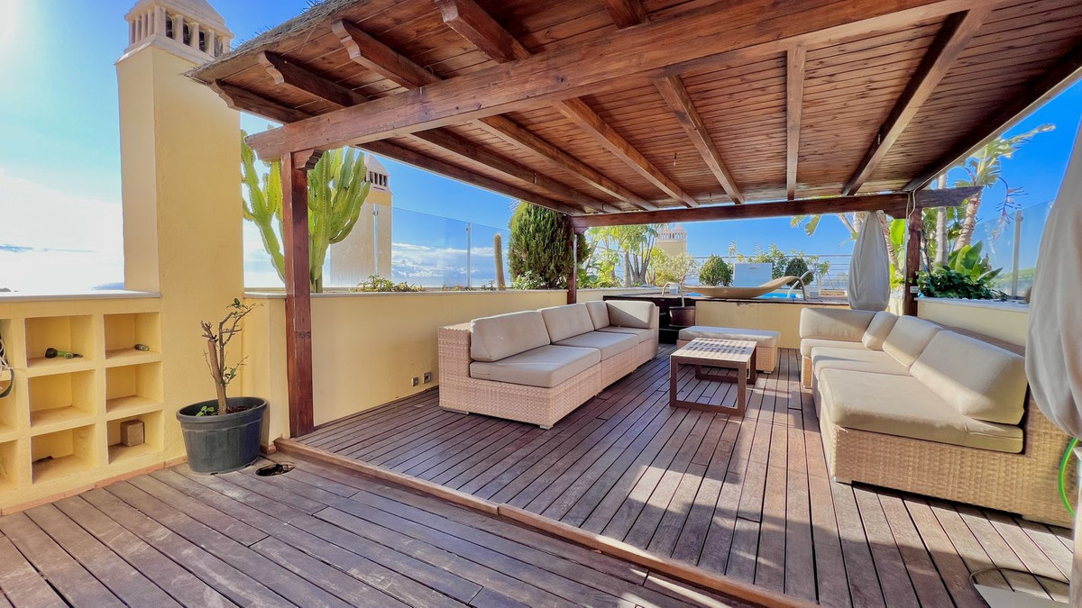 Appartement te koop in Sierra Blanca | 3 slaapkamers H5143915