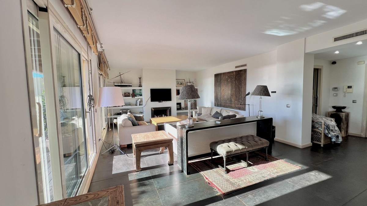 Appartement te koop in Sierra Blanca | 3 slaapkamers H5143915