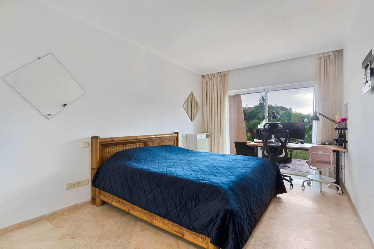 Appartement te koop in Sierra Blanca | 3 slaapkamers H5253202