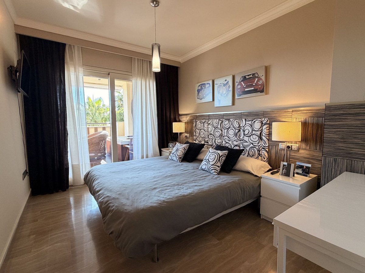 Appartement te koop in Sierra Blanca | 2 slaapkamers H5257765