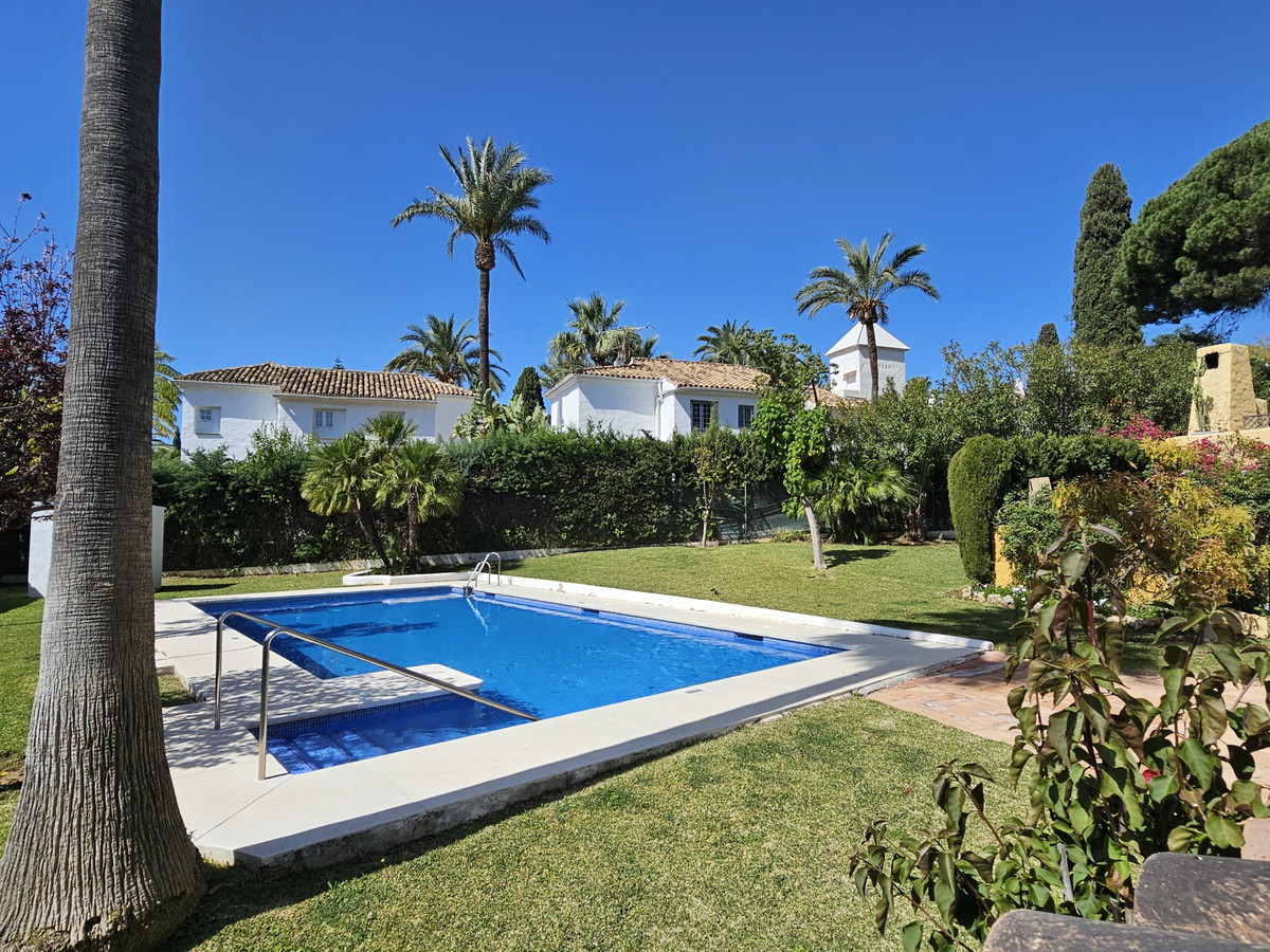 Huis te koop in Sierra Blanca | 3 slaapkamers H5261158