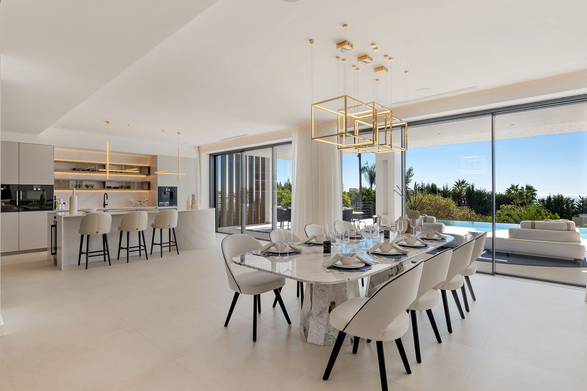 Huis te koop in Sierra Blanca | 5 slaapkamers H5261422