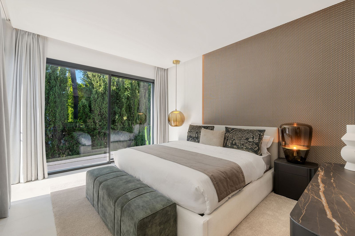 Huis te koop in Sierra Blanca | 5 slaapkamers H5261422