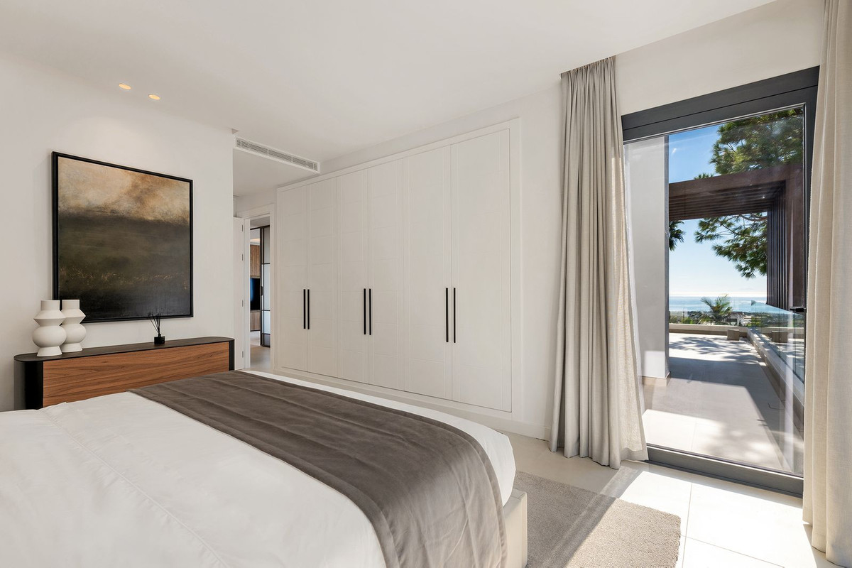 Huis te koop in Sierra Blanca | 5 slaapkamers H5261422