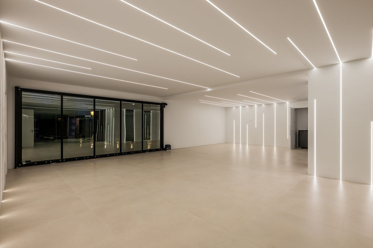 Huis te koop in Sierra Blanca | 5 slaapkamers H5261422