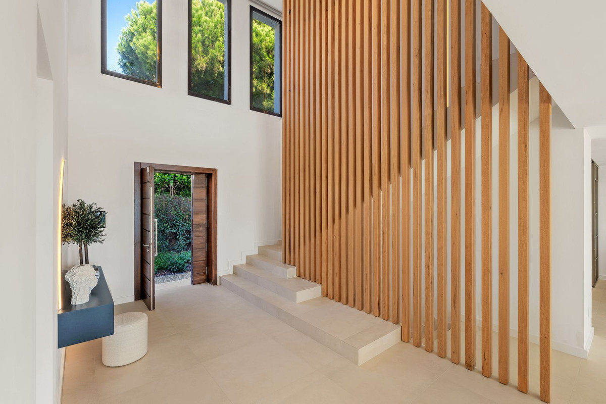 Huis te koop in Sierra Blanca | 5 slaapkamers H5261422