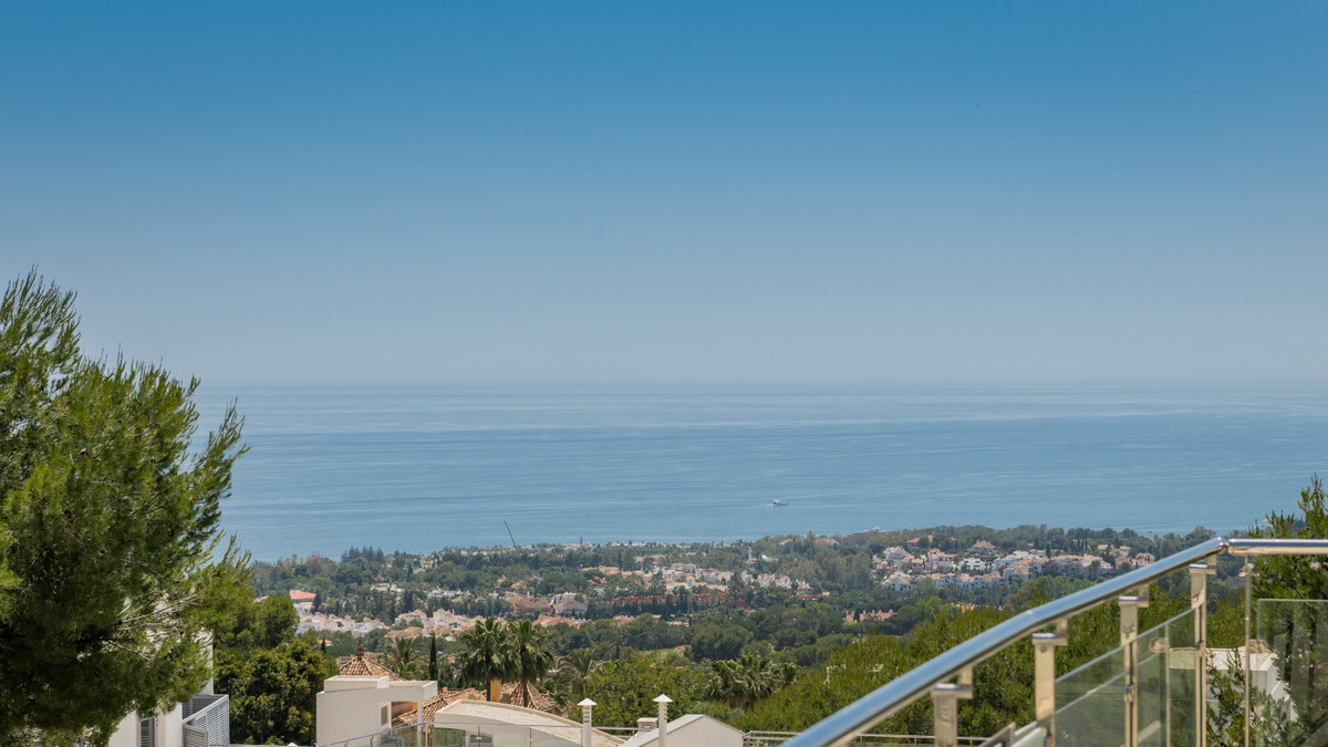 Huis te koop in Sierra Blanca | 4 slaapkamers H5291548