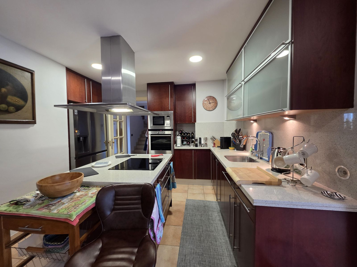 Property main view 44