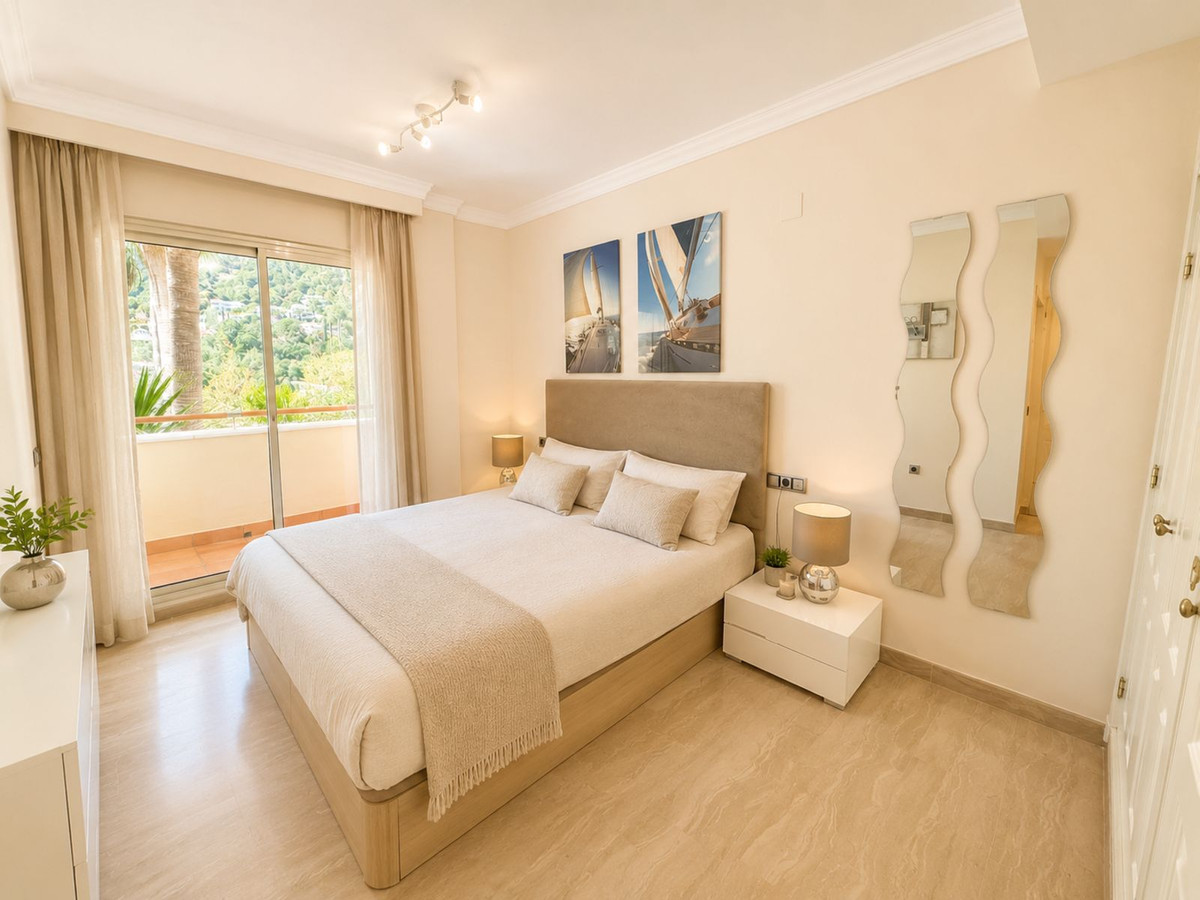 Appartement te koop in Sierra Blanca | 3 slaapkamers H5394382