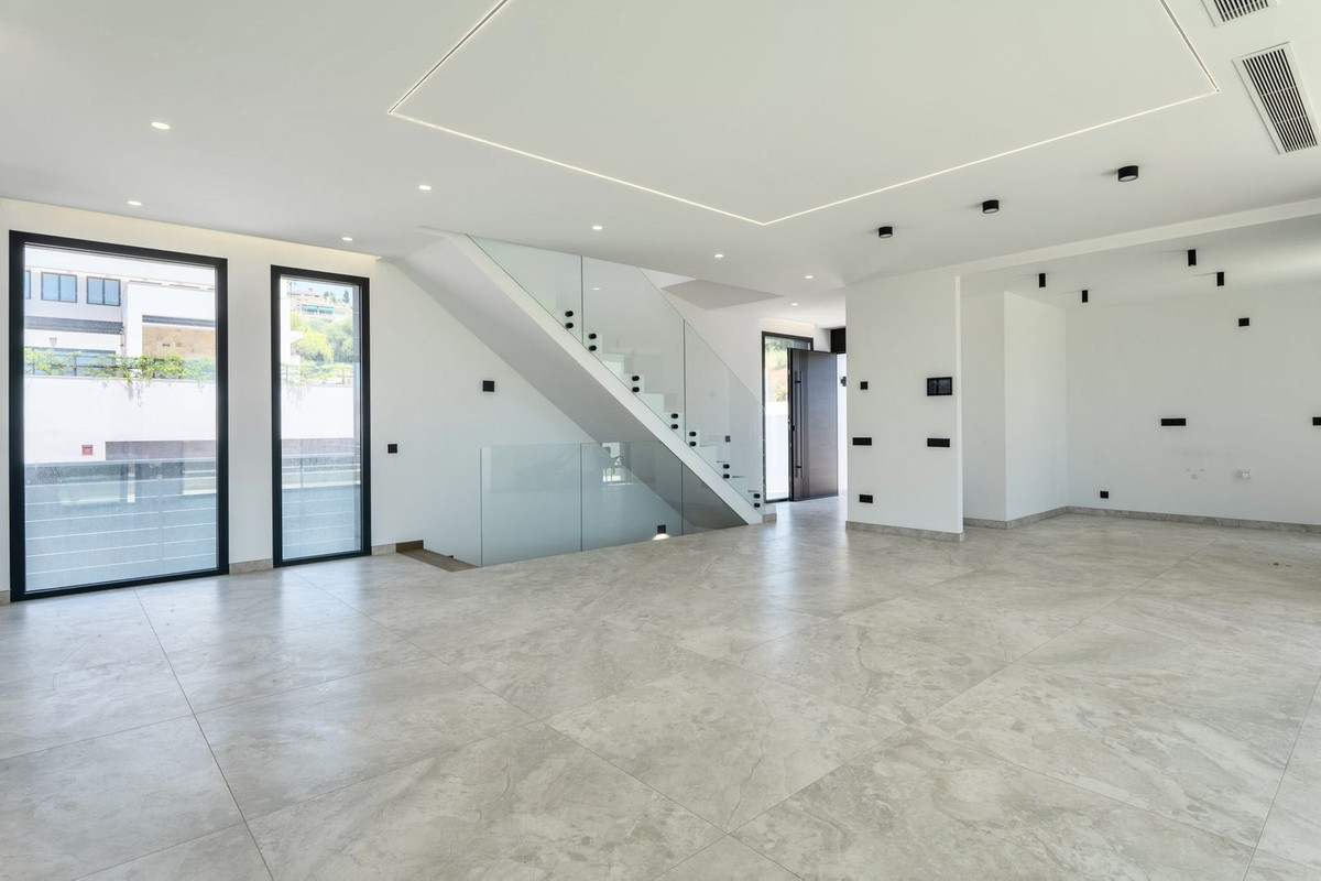 Property main view 34