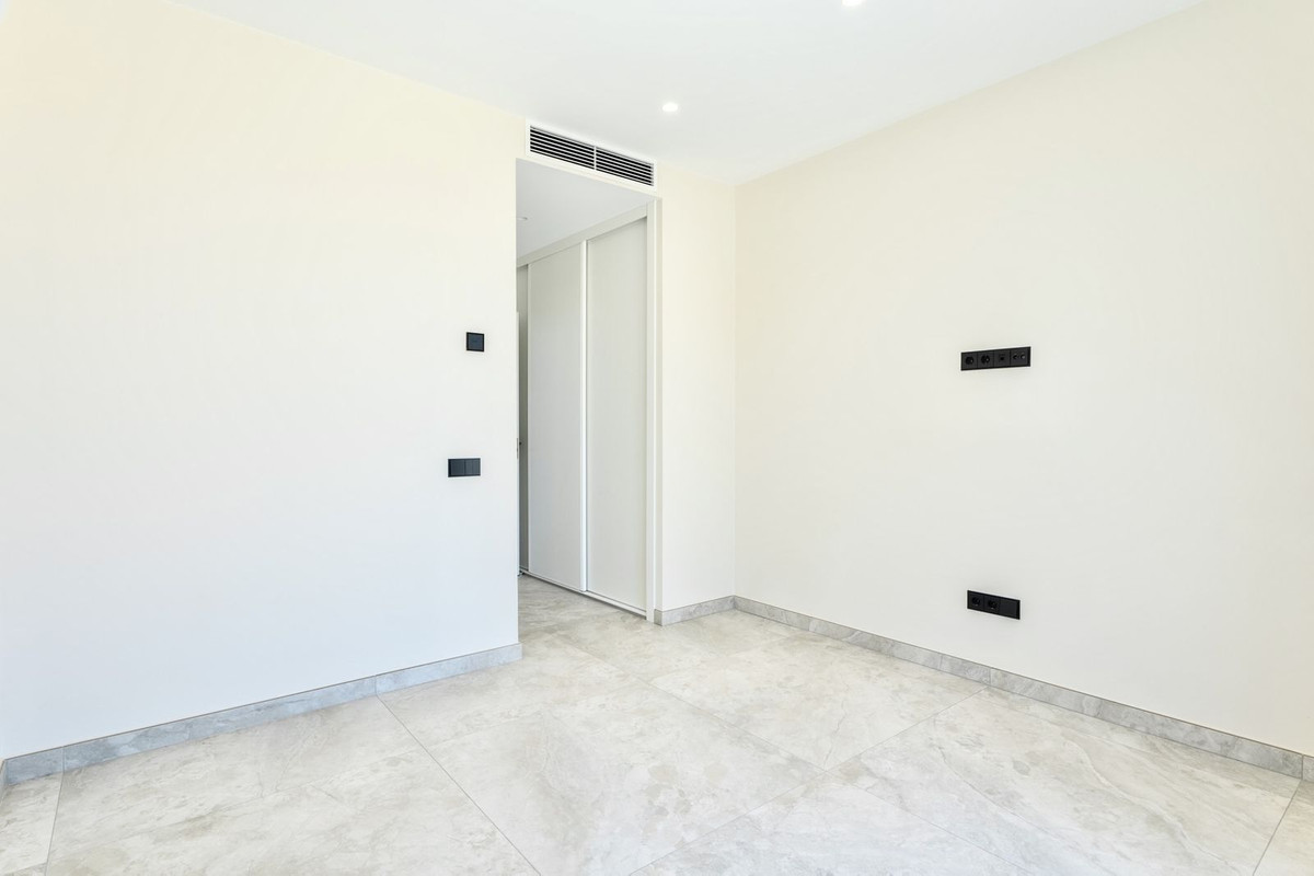Property main view 42
