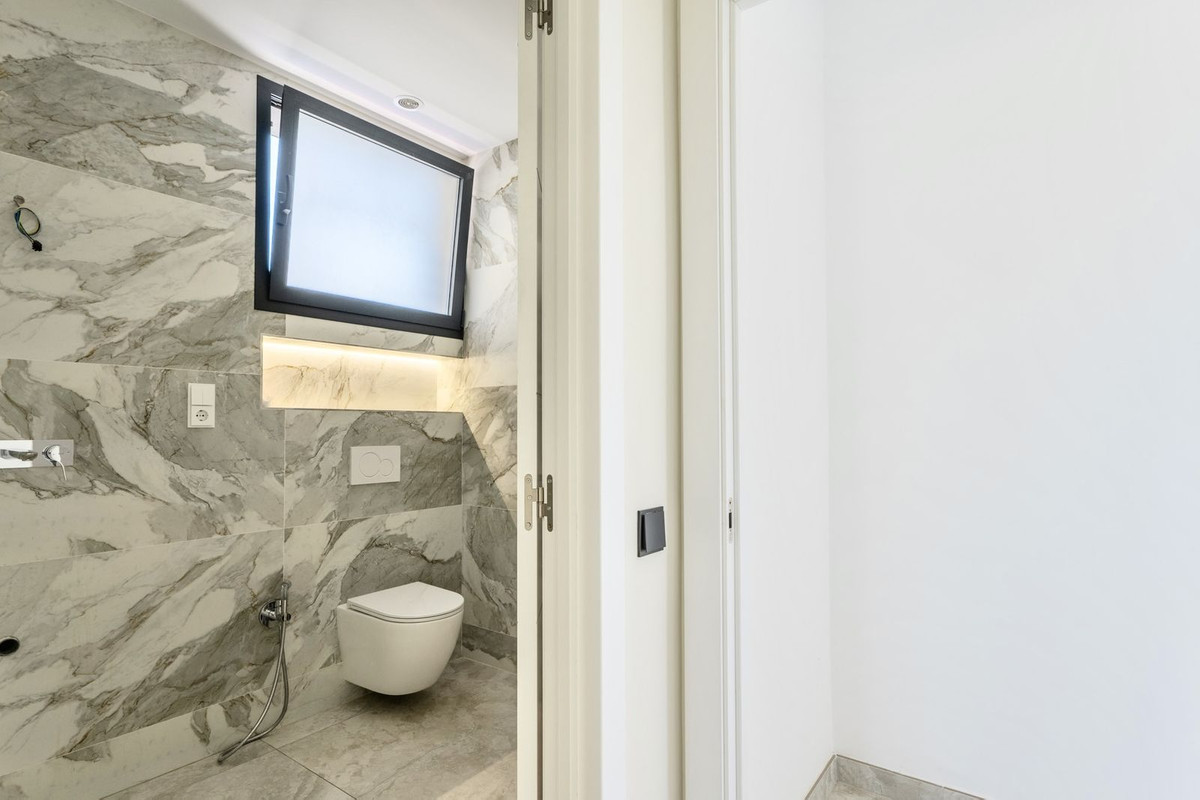 Property main view 44