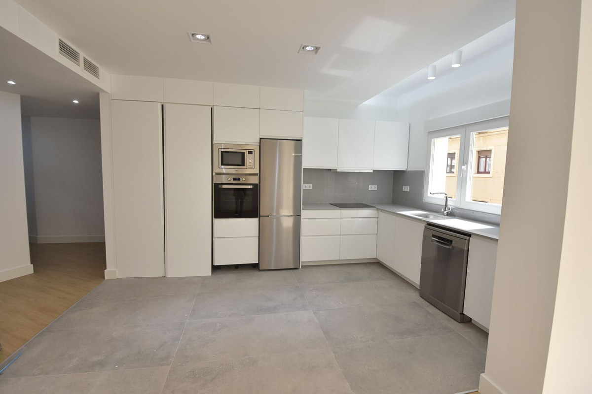 Appartement te koop in Soho | 3 slaapkamers H5023402