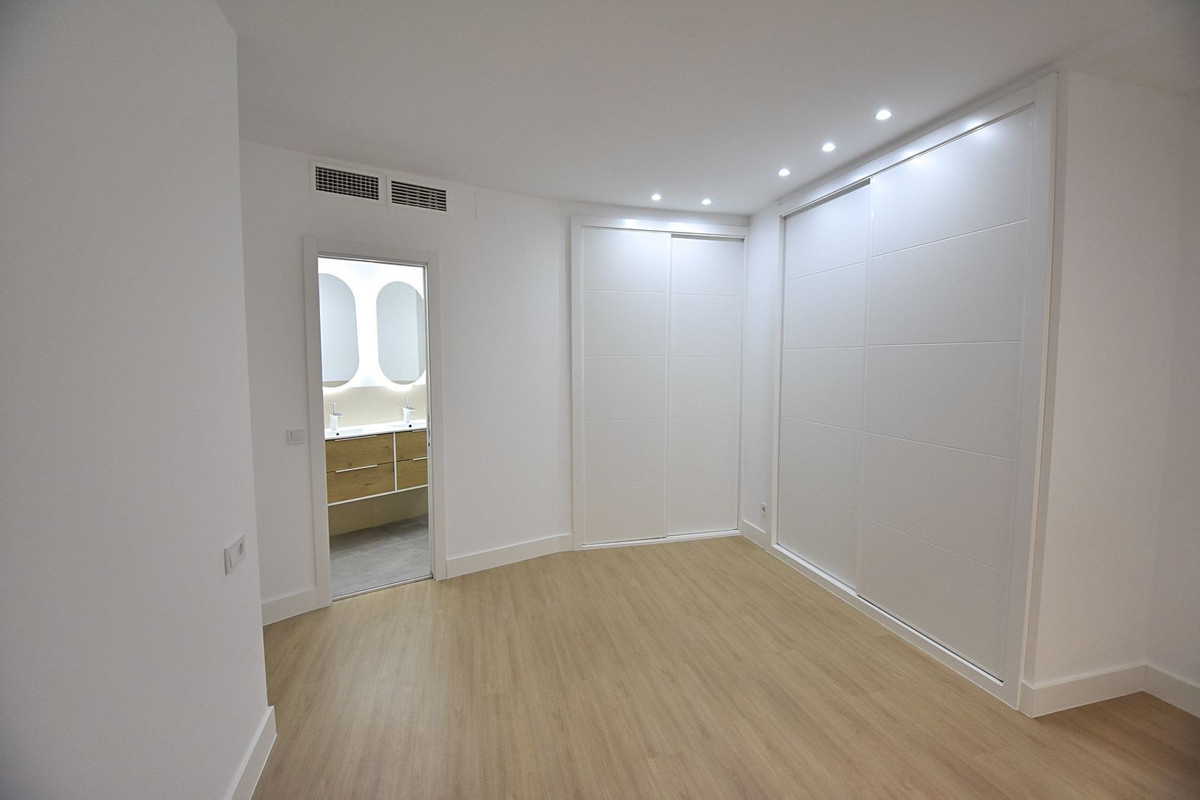 Appartement te koop in Soho | 3 slaapkamers H5023402