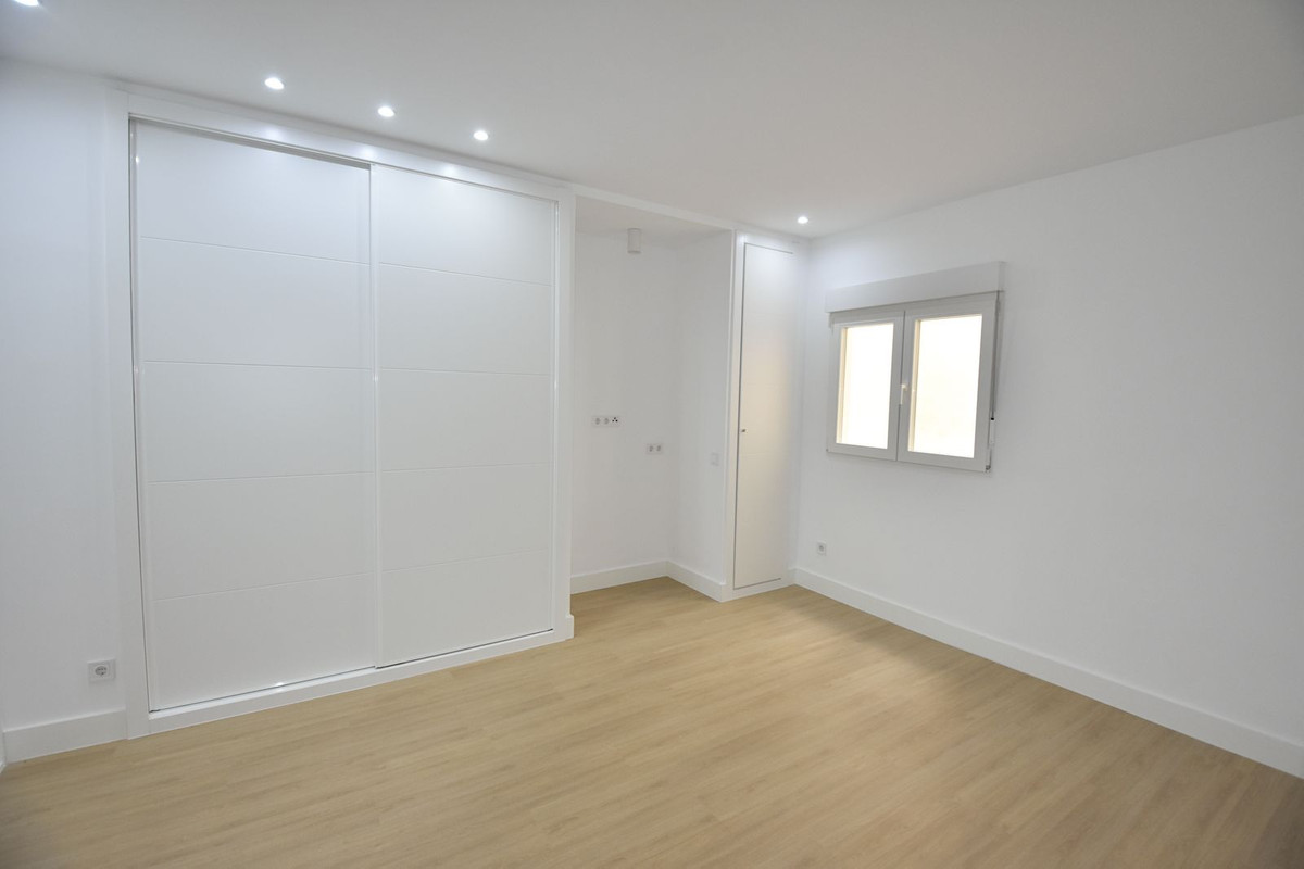 Appartement te koop in Soho | 3 slaapkamers H5023402