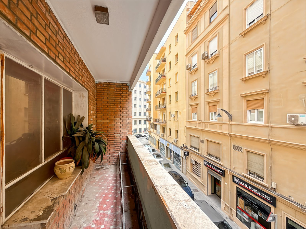 Appartement te koop in Soho | 3 slaapkamers H5024182