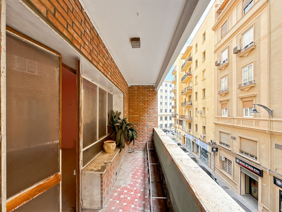 Appartement te koop in Soho | 3 slaapkamers H5024182
