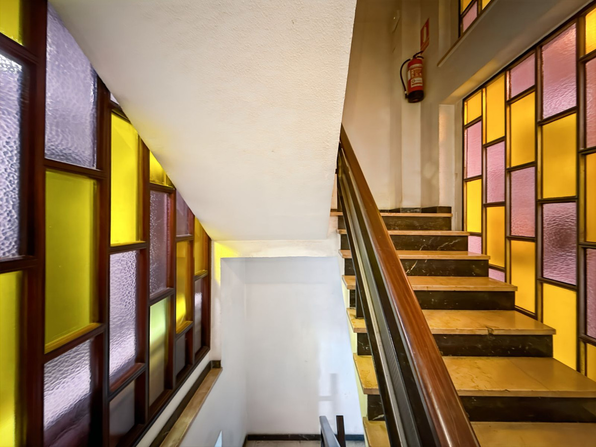 Appartement te koop in Soho | 3 slaapkamers H5024182