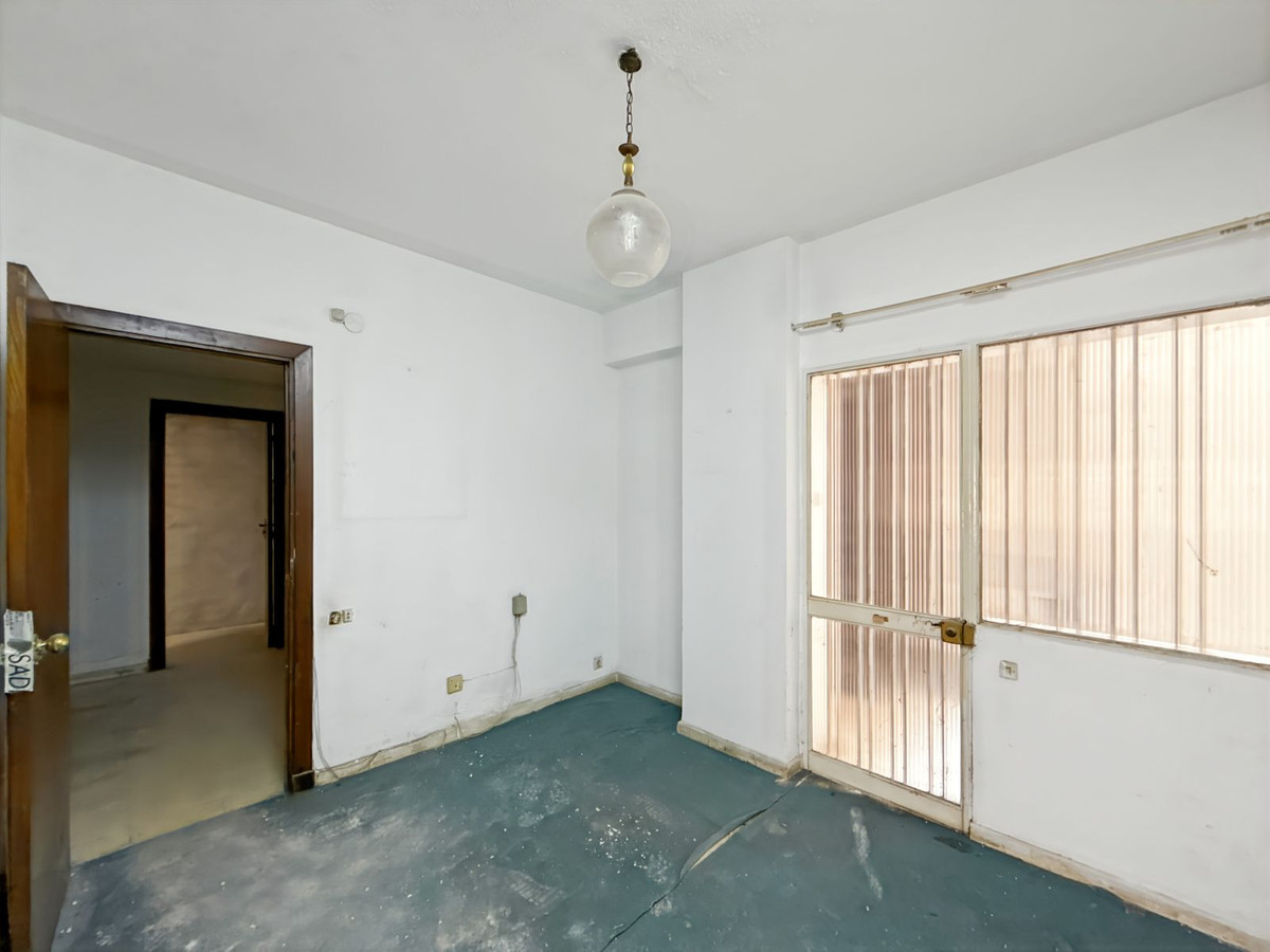 Appartement te koop in Soho | 3 slaapkamers H5024182