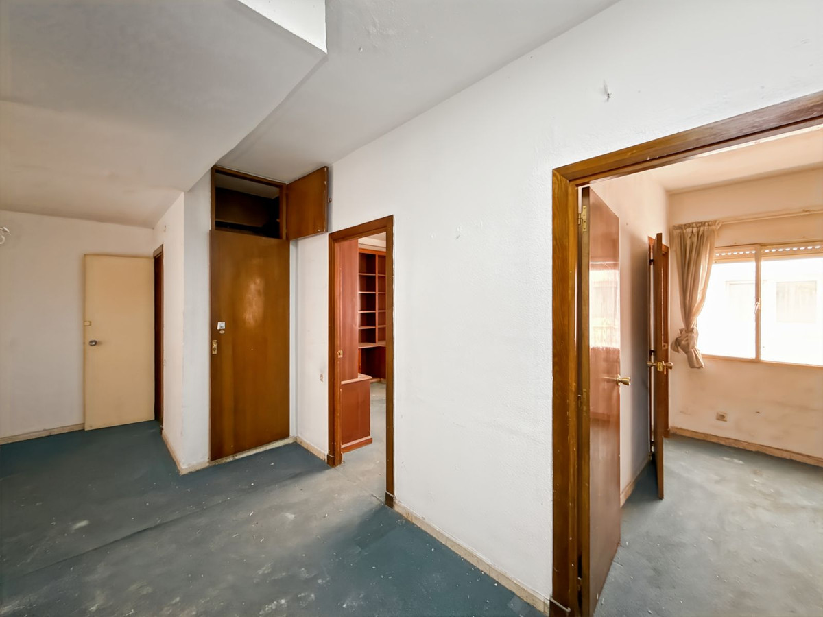 Appartement te koop in Soho | 3 slaapkamers H5024182
