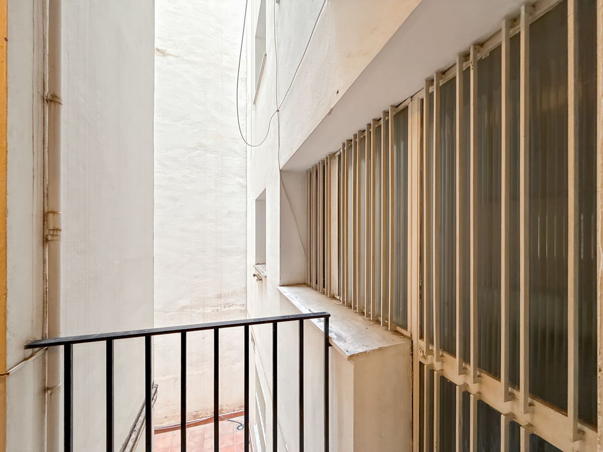 Appartement te koop in Soho | 3 slaapkamers H5024182
