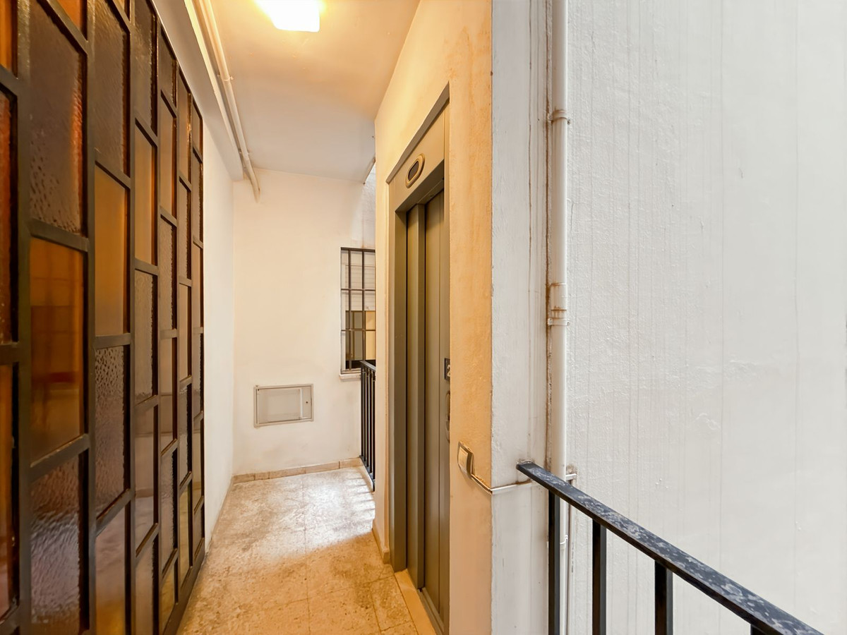 Appartement te koop in Soho | 3 slaapkamers H5024182