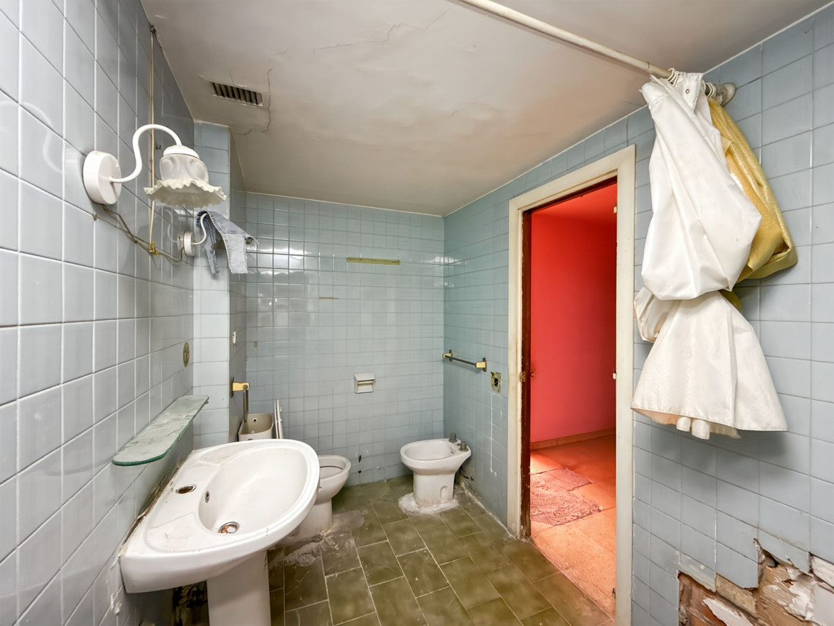 Appartement te koop in Soho | 3 slaapkamers H5024182