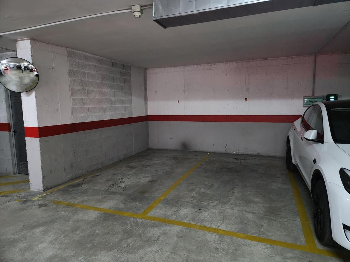 Appartement te koop in Teatinos | 3 slaapkamers H5189356