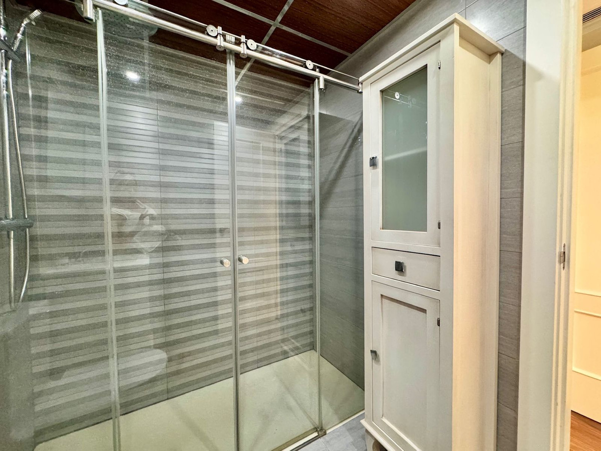 Appartement te koop in Teatinos | 3 slaapkamers H5193727