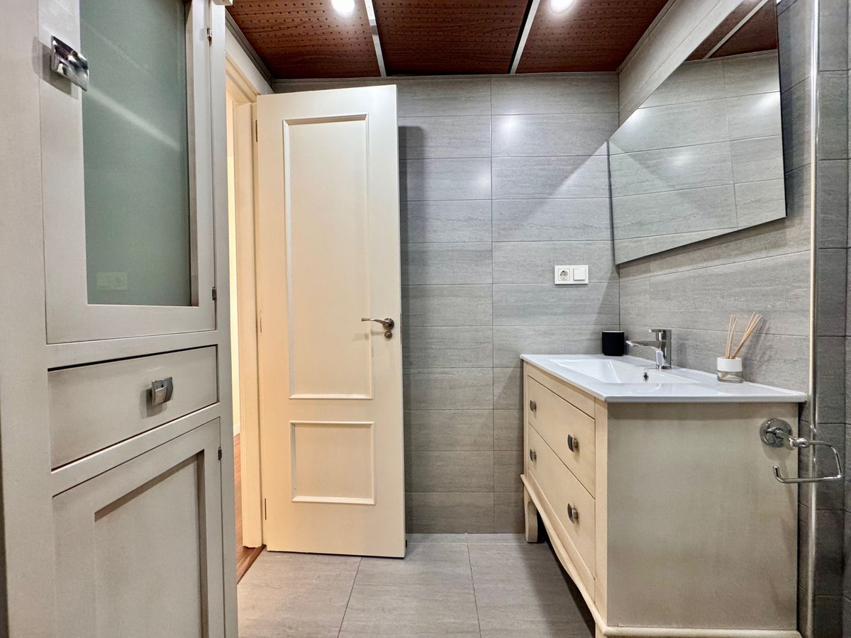 Appartement te koop in Teatinos | 3 slaapkamers H5193727