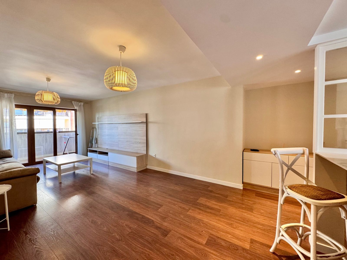 Appartement te koop in Teatinos | 3 slaapkamers H5193727