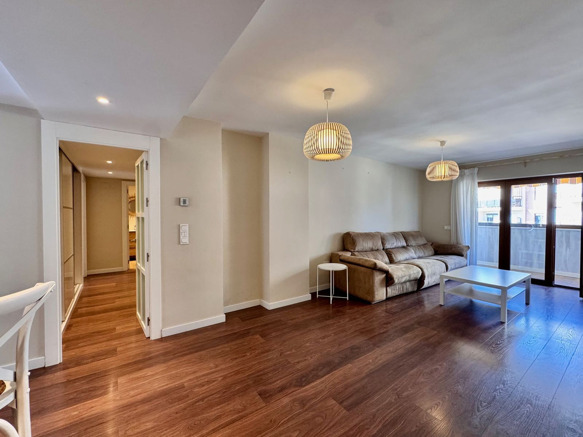 Appartement te koop in Teatinos | 3 slaapkamers H5193727