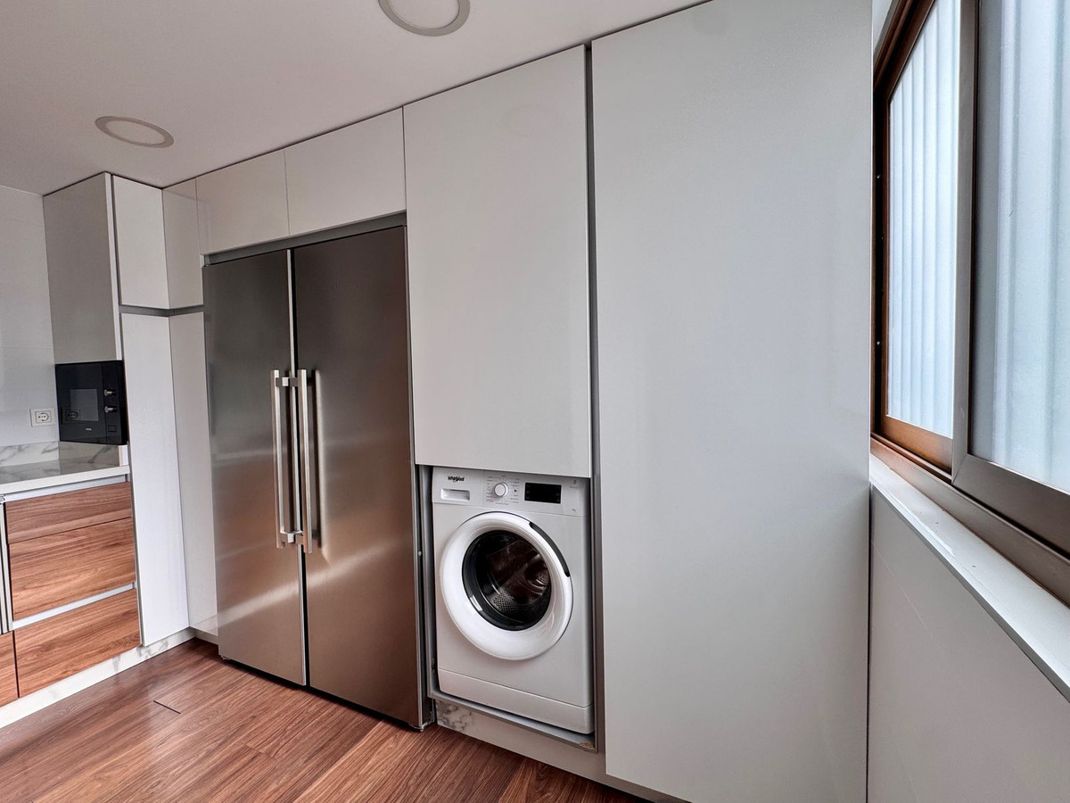 Appartement te koop in Teatinos | 3 slaapkamers H5193727