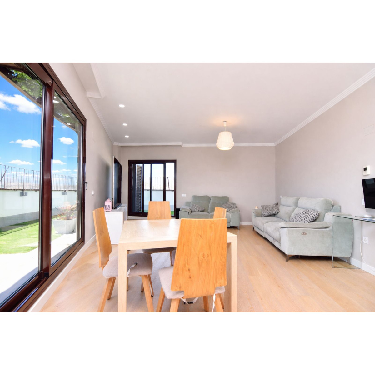 Appartement te koop in Teatinos | 4 slaapkamers H5306644