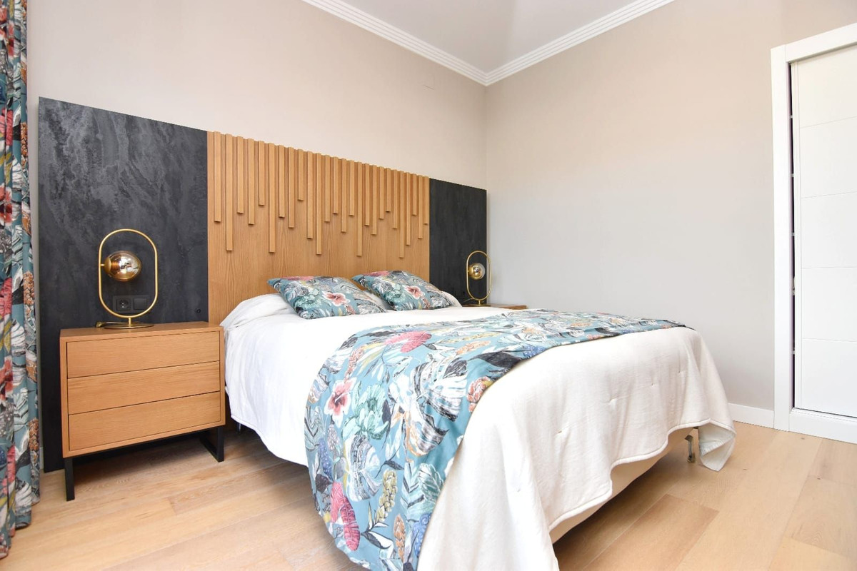 Appartement te koop in Teatinos | 4 slaapkamers H5306644