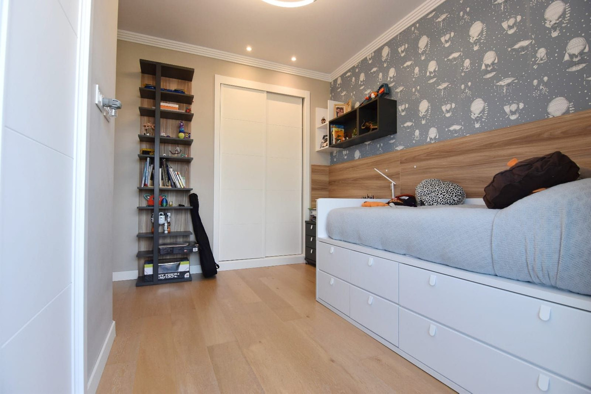 Appartement te koop in Teatinos | 4 slaapkamers H5306644