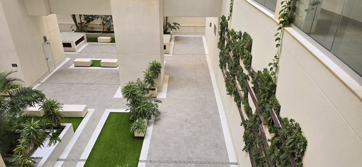 Appartement te koop in Teatinos | 4 slaapkamers H5306644