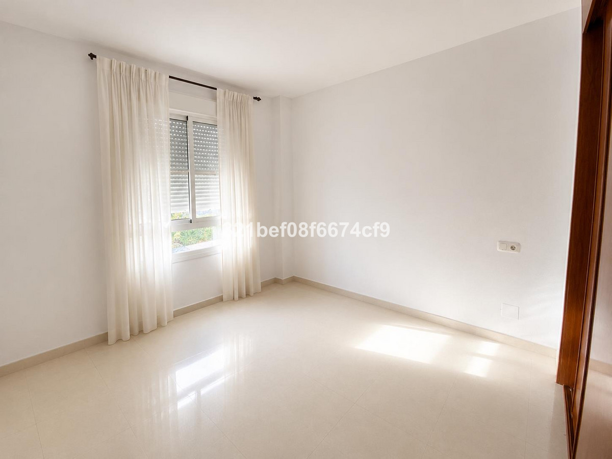 Appartement te koop in Teatinos | 4 slaapkamers H5489341