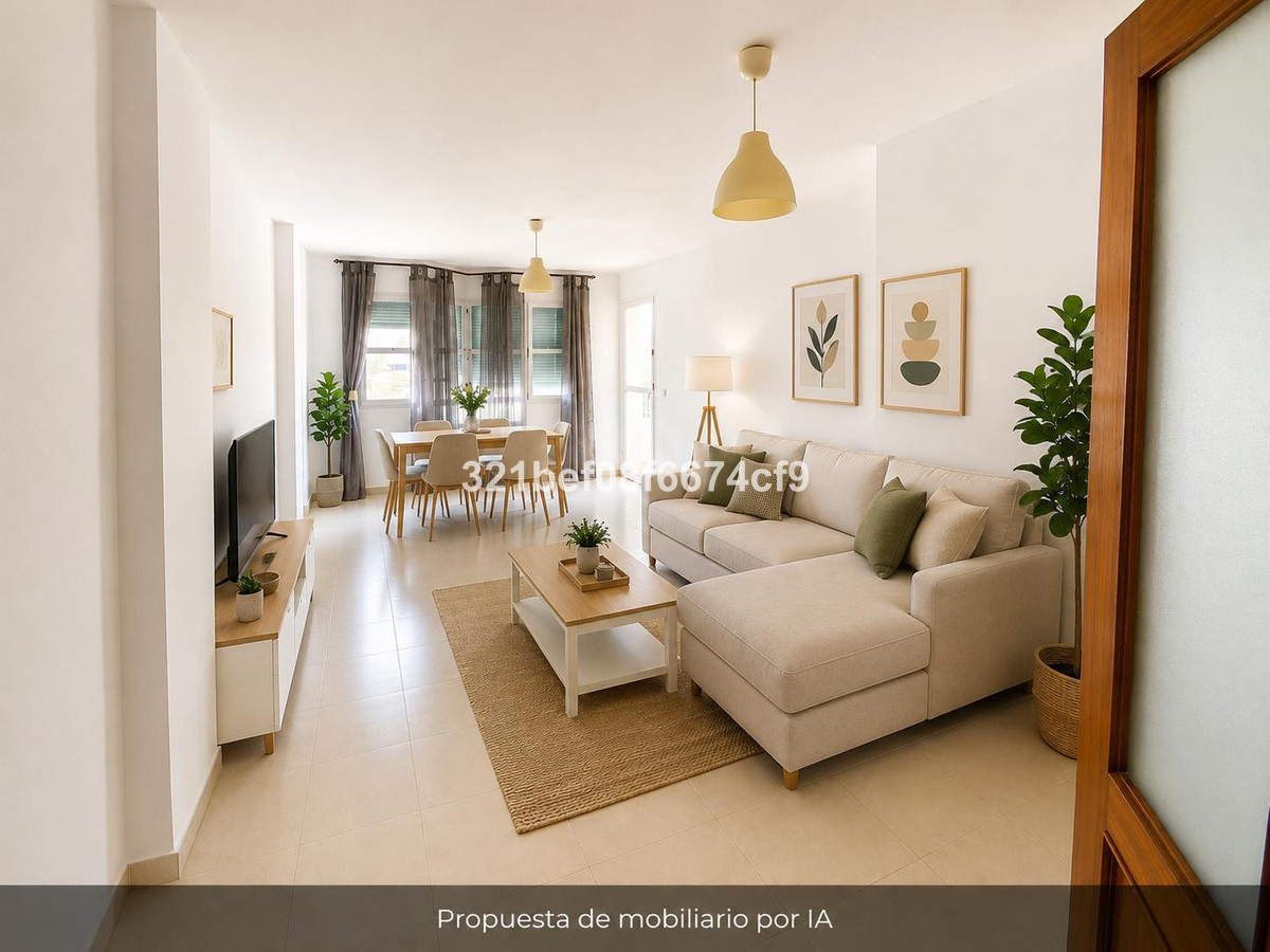 Huis te koop in Teatinos | 4 slaapkamers H5494057