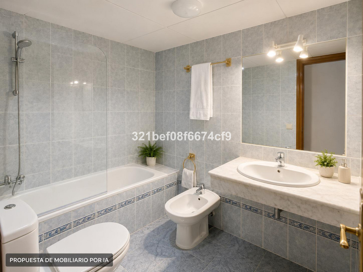 Appartement te koop in Teatinos | 4 slaapkamers H5510617